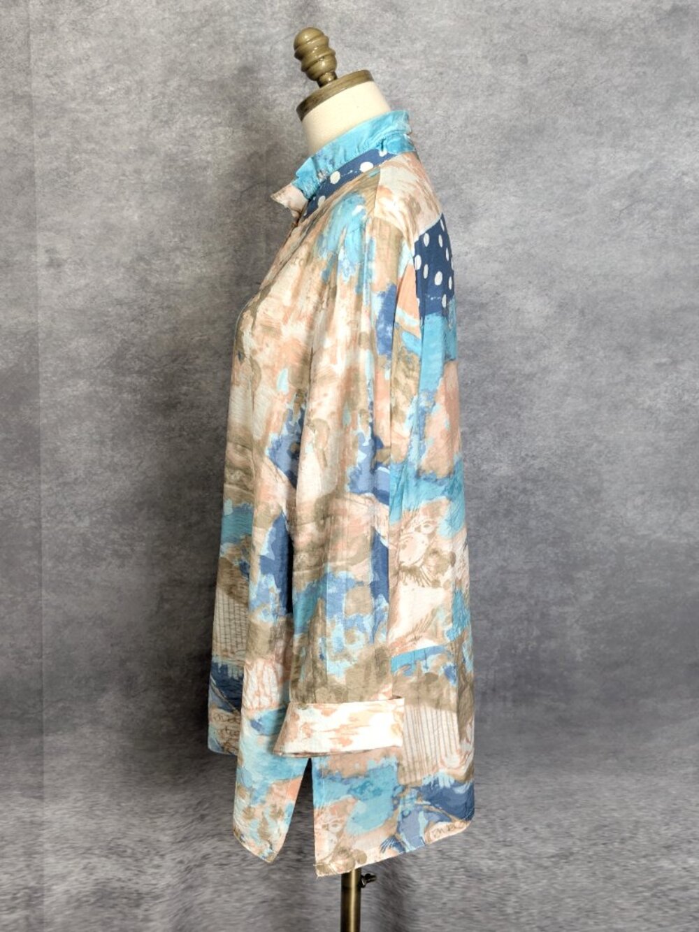 Multiples Wired Collar Tunic Size L Blue Abstract Button Front Shirt Artsy - Picture 5 of 7